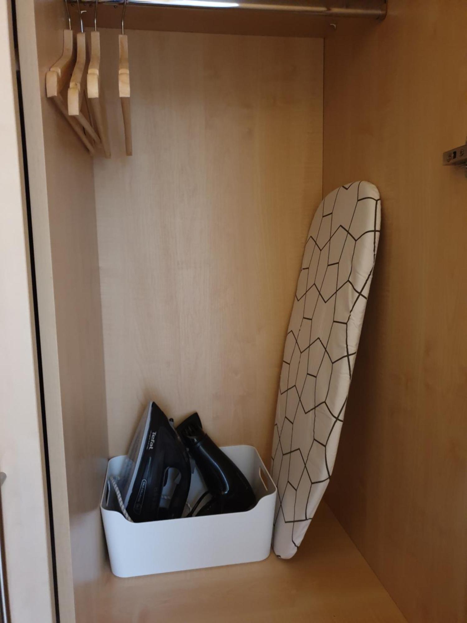 London Luxury Apartments 3 Bedroom Sleeps 8 With 3 Bathrooms 5 Mins Walk To Tube Station Free Parking Илфорд Экстерьер фото